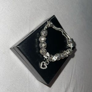 AUTHENTIC PANDORA BRACELET 💞